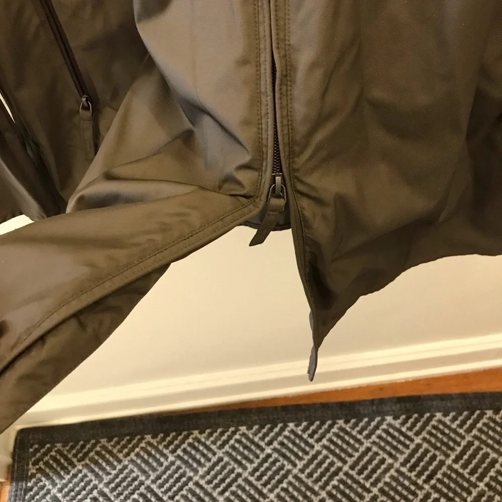 Armani Collezioni Rain Coat 42 brown green jacket